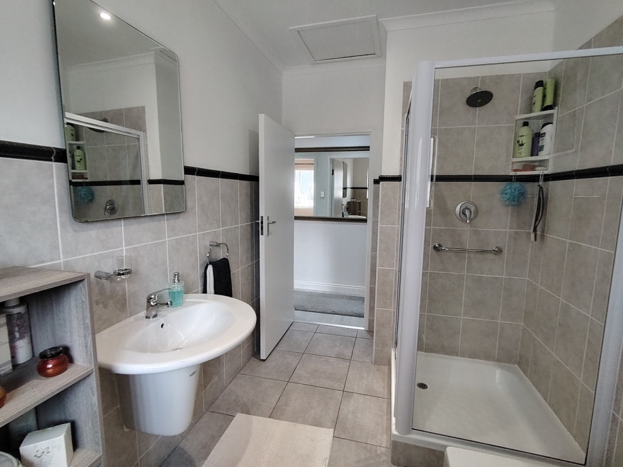 3 Bedroom Property for Sale in Seemeeu Park Western Cape